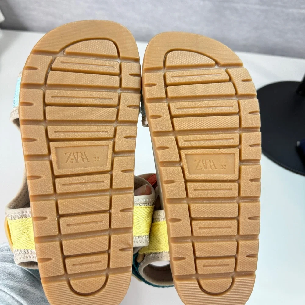 Zara Kids Girls Size‎ 33 Sport Sandals Beige Red Blue Colorblock Casualcore